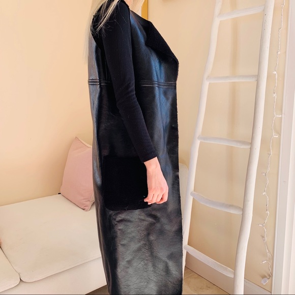 BCBG long faux leather double sided vest - Picture 2 of 8